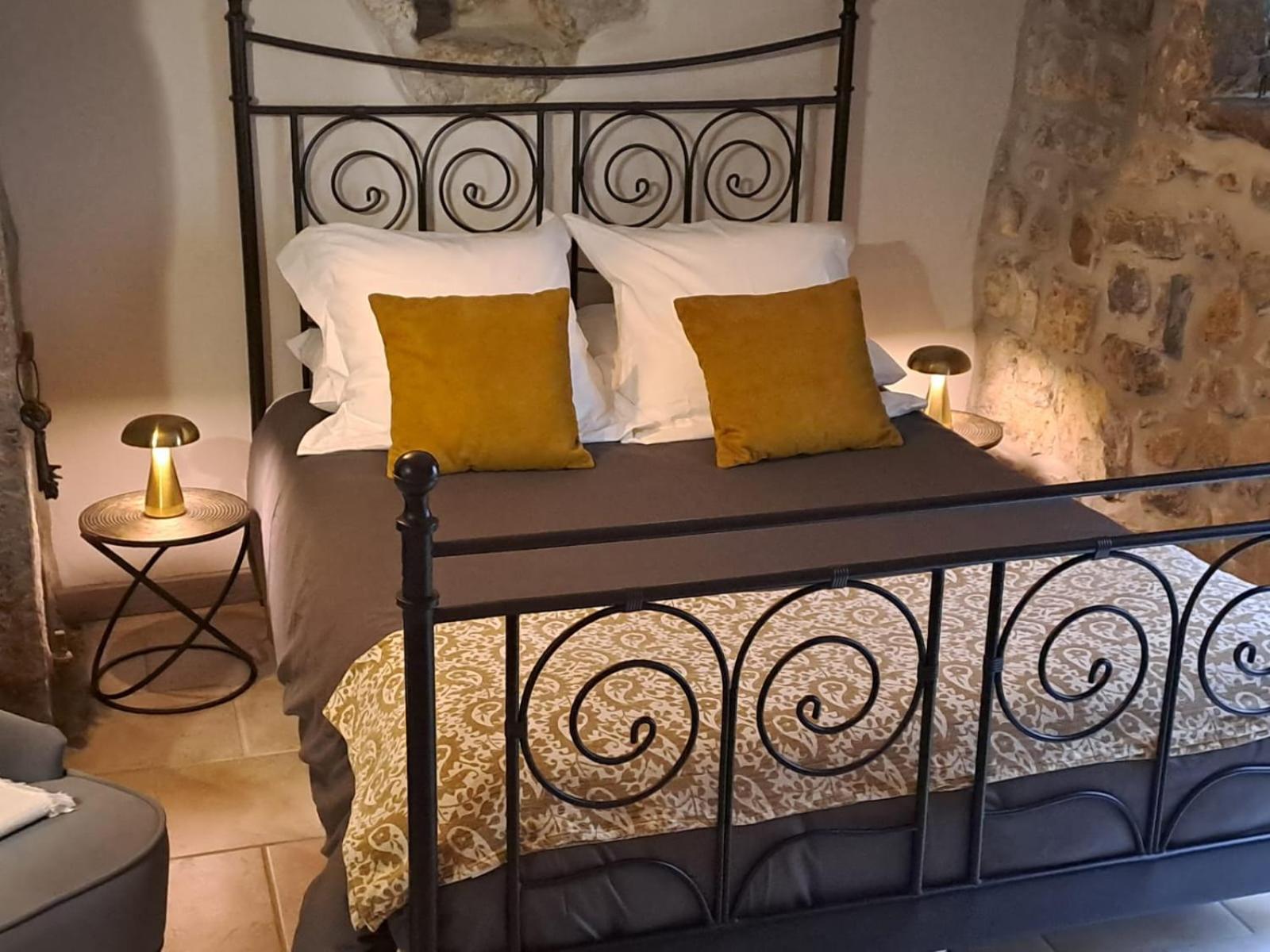 Holiday home L Antre De Pierres - D'hotes Et *
